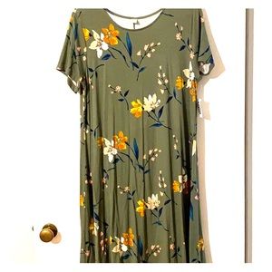 NWT Old Navy shift dress L